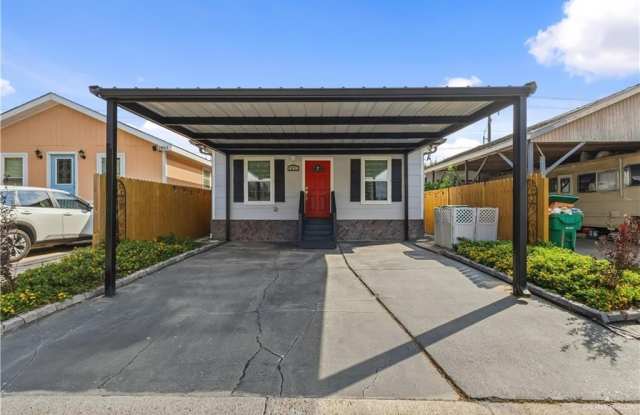 2833 Melanie Drive photos photos