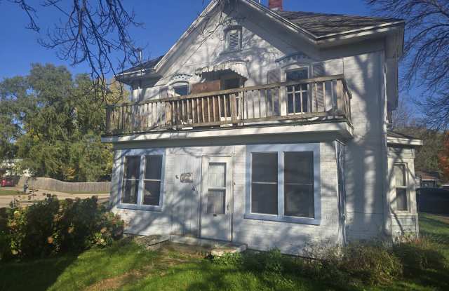 406 N Bridge St - A- Upper photos photos