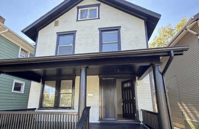 928 East Stewart Street - 1 Gallery 1