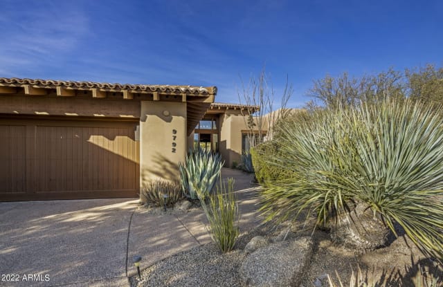 9792 E FORGOTTEN HILLS Drive photos photos