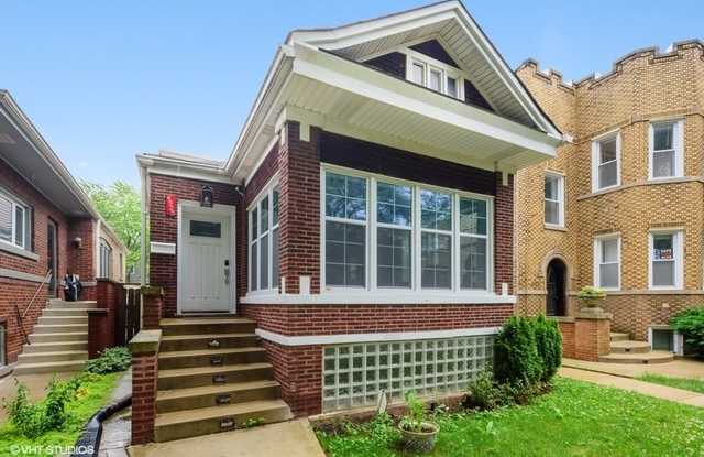 4925 North Ridgeway Avenue - 4925 North Ridgeway Avenue, Chicago, IL 60625