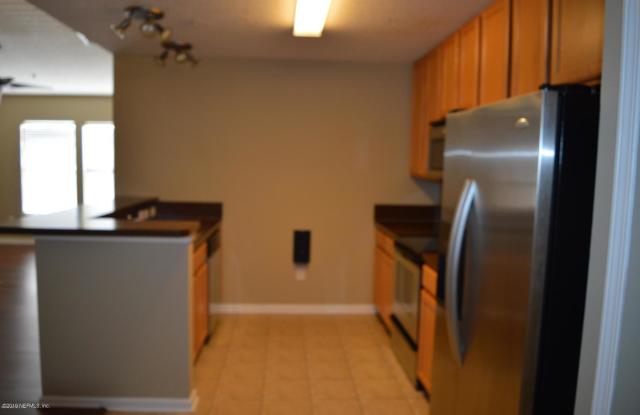 7055 DEER LODGE CIR Gallery 3