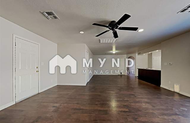 3537 E Dolphin Ave Gallery 4