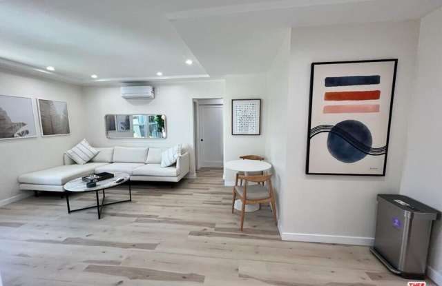 8757 Dorrington Ave photos photos