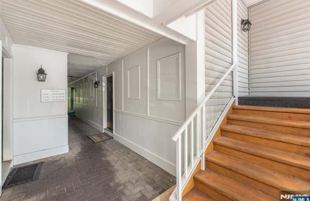 540 Holly Court Gallery 3
