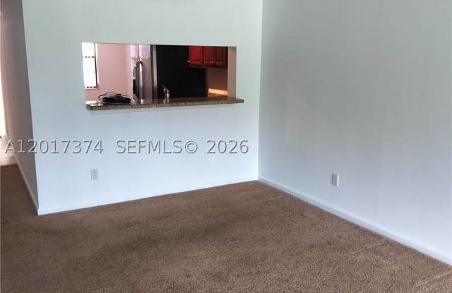 1001 Keystone Dr Gallery 4