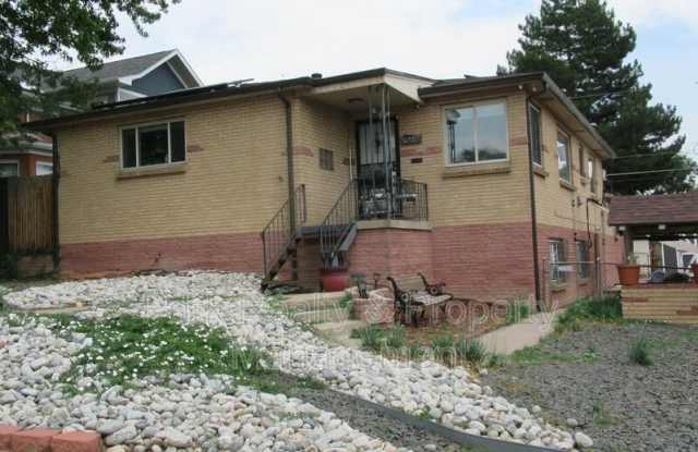 2480 Yates St A photos photos