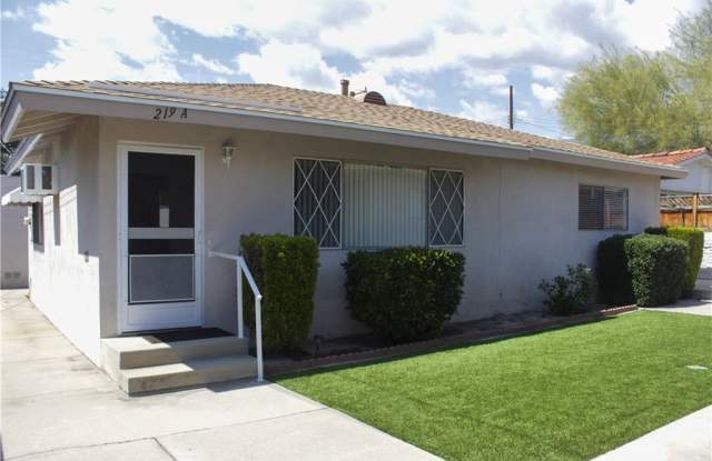 219 Jasmine Avenue - 219 Jasmine Avenue, Monrovia, CA 91016