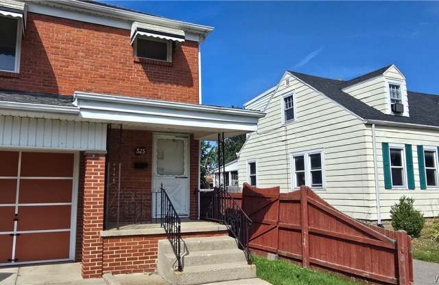 525 Huxley Drive Gallery 1