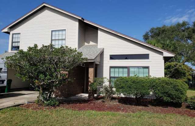 2575 Palm Lake Dr, Merritt Island, FL 32952 photos photos