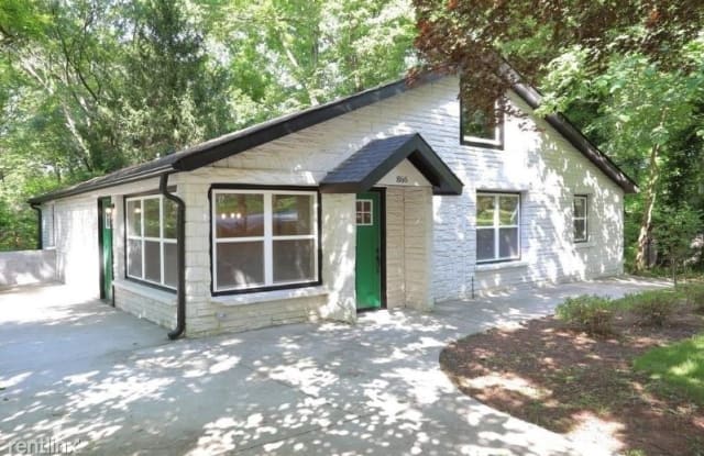 866 Brookdale Dr - 866 Brookdale Drive, East Point, GA 30344