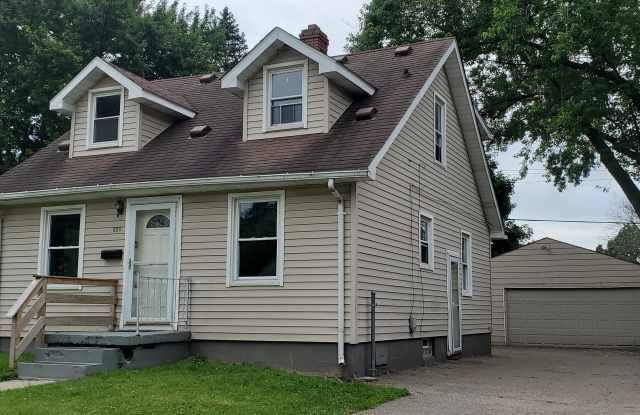 520 Burroughs - 520 Burroughs Avenue, Flint, MI 48507