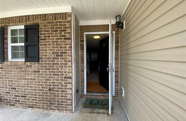 575 Fox Creek Crossing Gallery 2