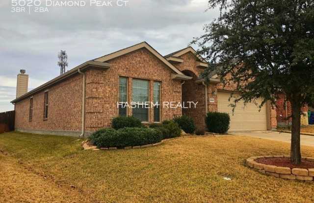 5020 Diamond Peak Ct Gallery 2