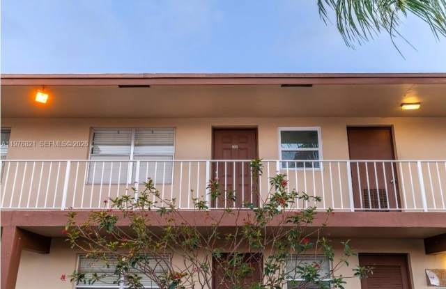 7300 NW 4th Pl photos photos