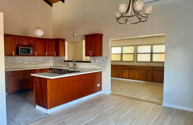 Upgraded 4 Bedroom, 2 Bath Single Family House in a Quiet Neighborhood Gallery 4