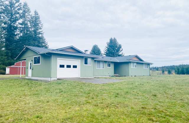 Adorable 3BD Home in Beavercreek with private yard!! photos photos