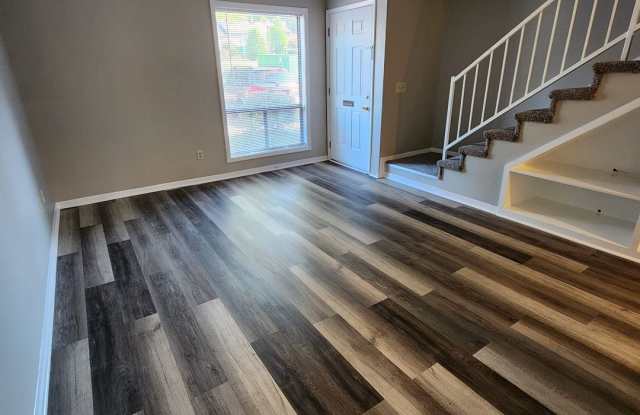 NEW PRICE! NEW UPDATES, YOU CANNOT BEAT THIS ONE! Gallery 4