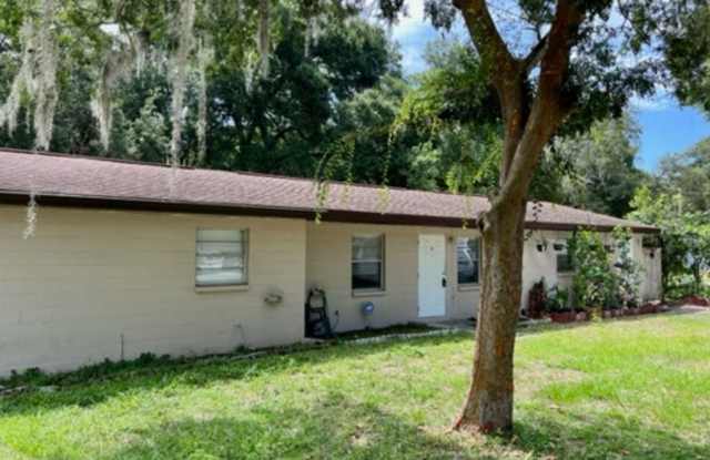 Cozy 1 Bedroom Home in Dade City! Gallery 4