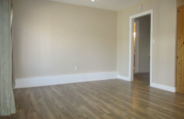 7437 Topeka ave Gallery 3