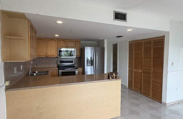 5625 West 26th Court Gallery 2