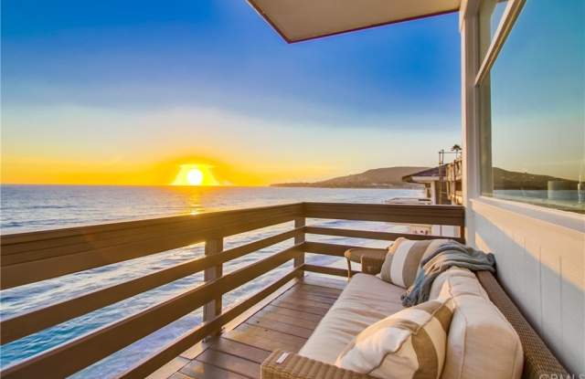 1243 Ocean Front Gallery 2