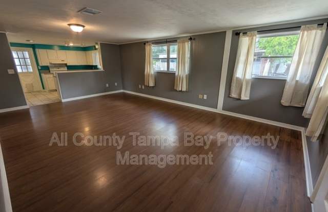 38327 Palm Grove Dr Gallery 2