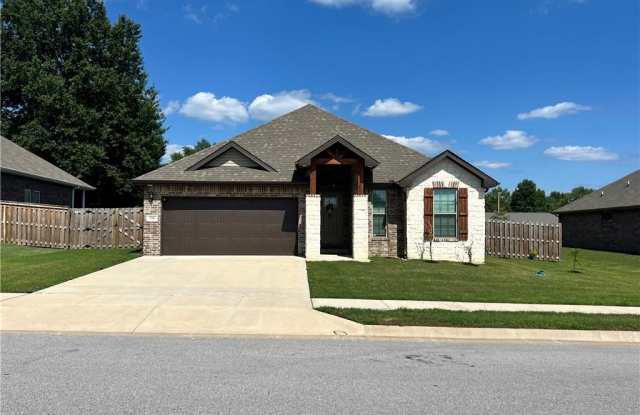 396 Hall Avenue photos photos