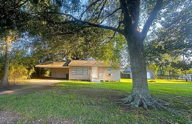 Cozy Charming Country Home photos photos