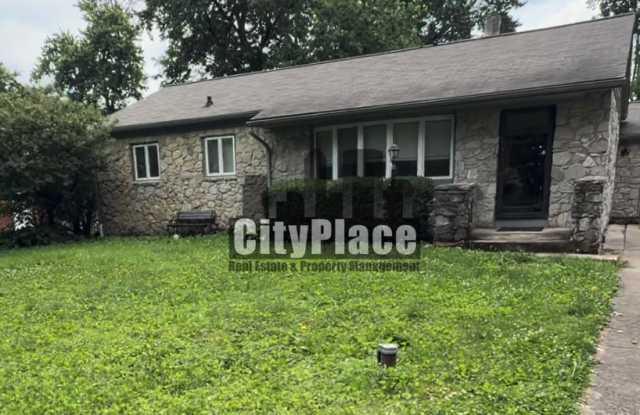 11011 Broadway St photos photos