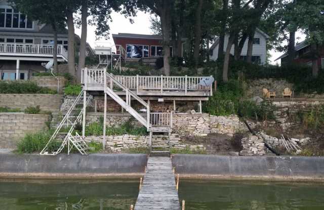 1417 North Shore Drive - 1417 North Shore Drive, Clear Lake, IA 50428