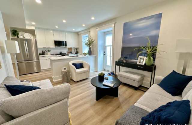 4459 Washington St. photos photos