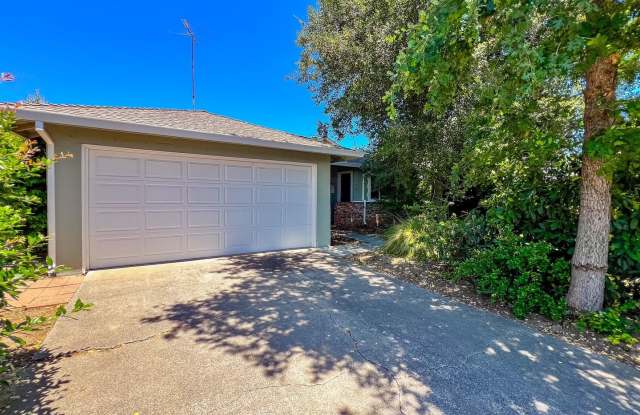 Charming 3-Bedroom Home in Napa’s Sought-After Pueblo Park Neighborhood photos photos