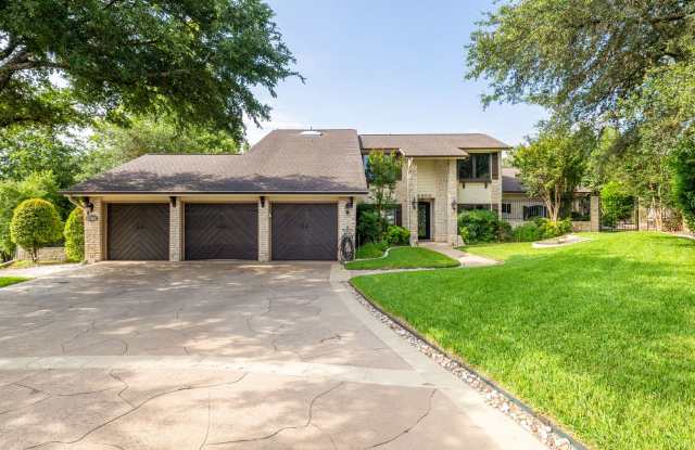 Park like Executive Home on Cul-de-sac / Northwest Balcones / 4 bedrooms, 3.5 baths, 3 car garage / RRISD photos photos