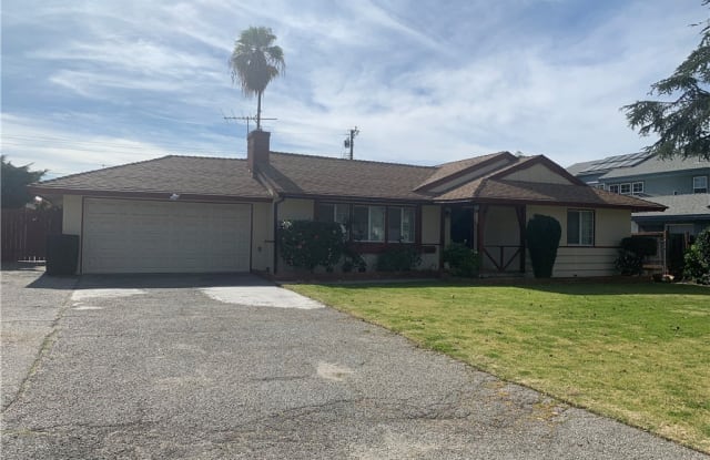 842 E Cypress Avenue - 842 East Cypress Avenue, Glendora, CA 91741
