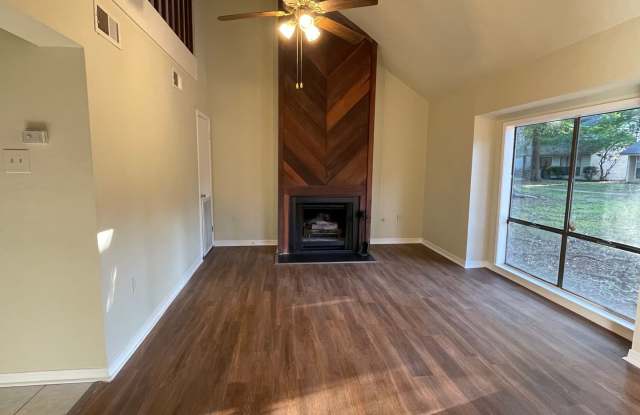 Beautiful 3 Bedroom 3 Bathroom Townhome for Rent photos photos