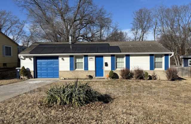 218 W 83rd Terrace photos photos