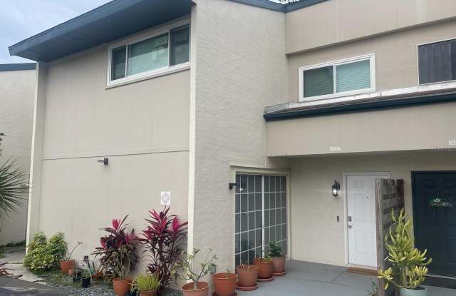 1006 LONGFELLOW COURT photos photos