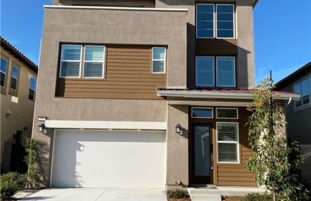 124 Swift - 124 Swift, Irvine, CA 92618
