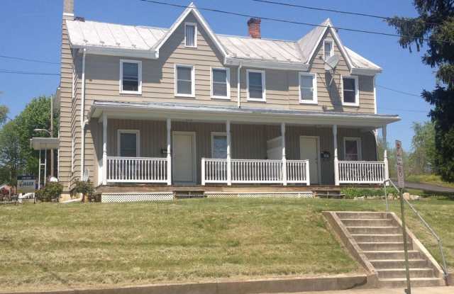 127 W. Burd St. photos photos