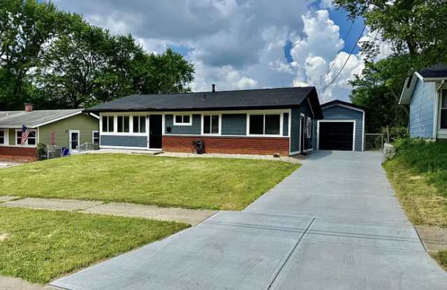 9677 Cedarhurst Dr photos photos