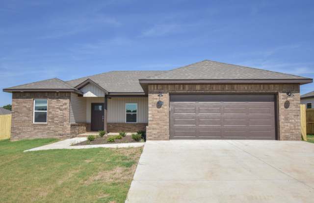 Gorgeous 3 Bed 2 Bath Home in Farmington! photos photos