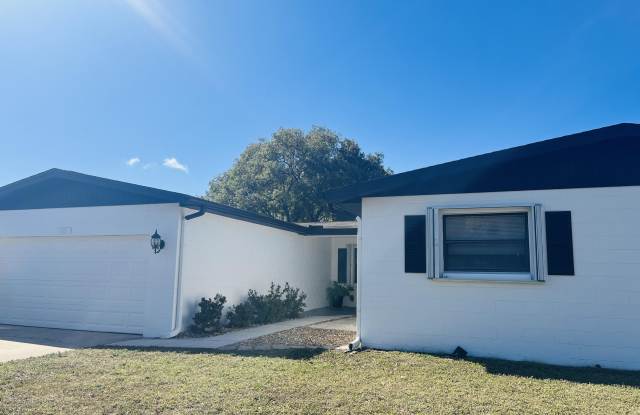 285 E Lauren Court photos photos