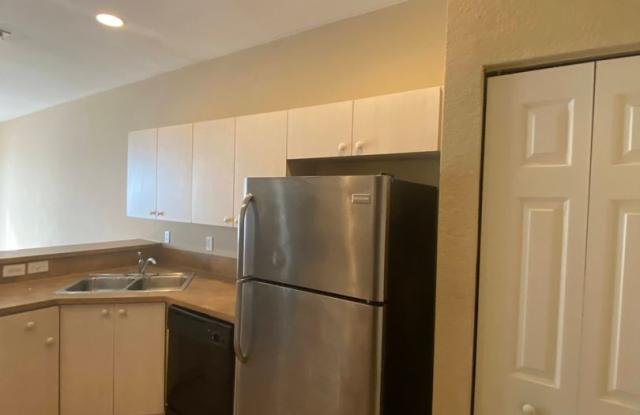 Exciting Summer Specials: First Month  Security Deposit to move in! Gallery 4