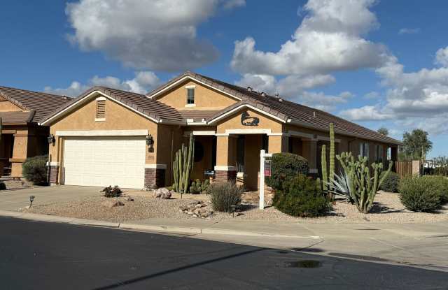 Gorgeous Property in 55+ Community - 32270 Echo Canyon Road, San Tan Valley, AZ 85143