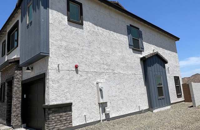 3 Bedroom/2 Bath House Near TSMC! Amazing Mountain Views and Gated Community with Pool! Gallery 4