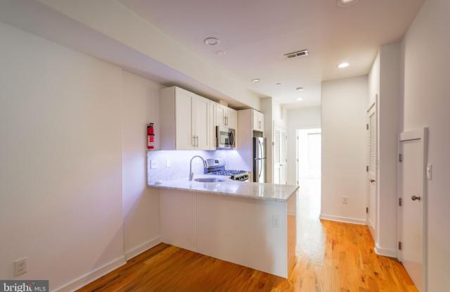 1642 N MARSHALL STREET photos photos