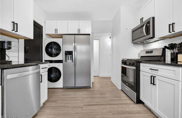 3326 E Overlook Road photos photos