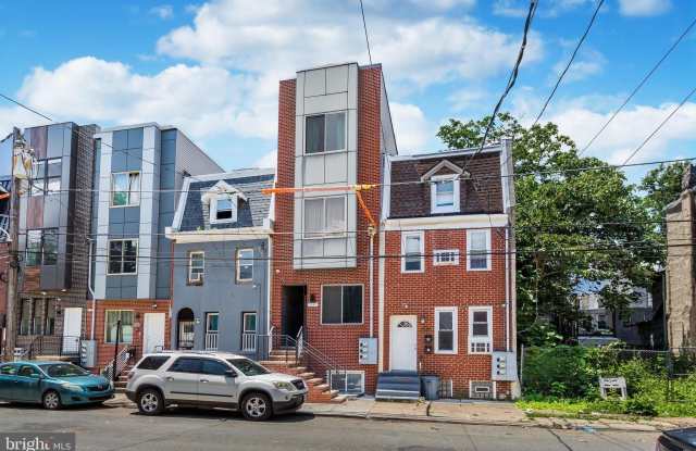 2110 N 7TH STREET - 2110 North 7th Street, Philadelphia, PA 19122