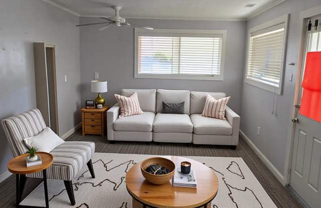 613 N Wall Ave photos photos